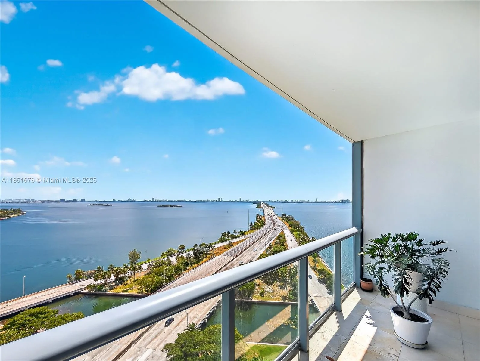 601 NE 36th St # 1711, Miami, FL 33137 photo 5