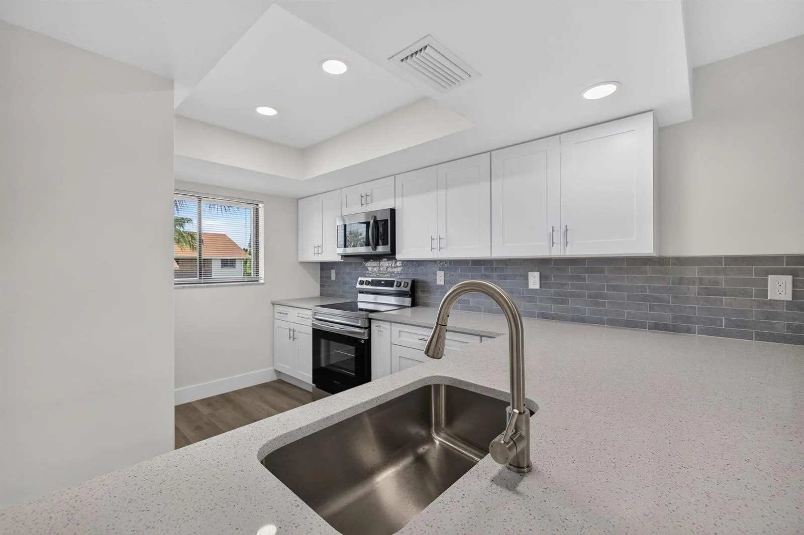1600 NE Dixie Highway # 10-205, Jensen Beach, FL 34957 photo 9