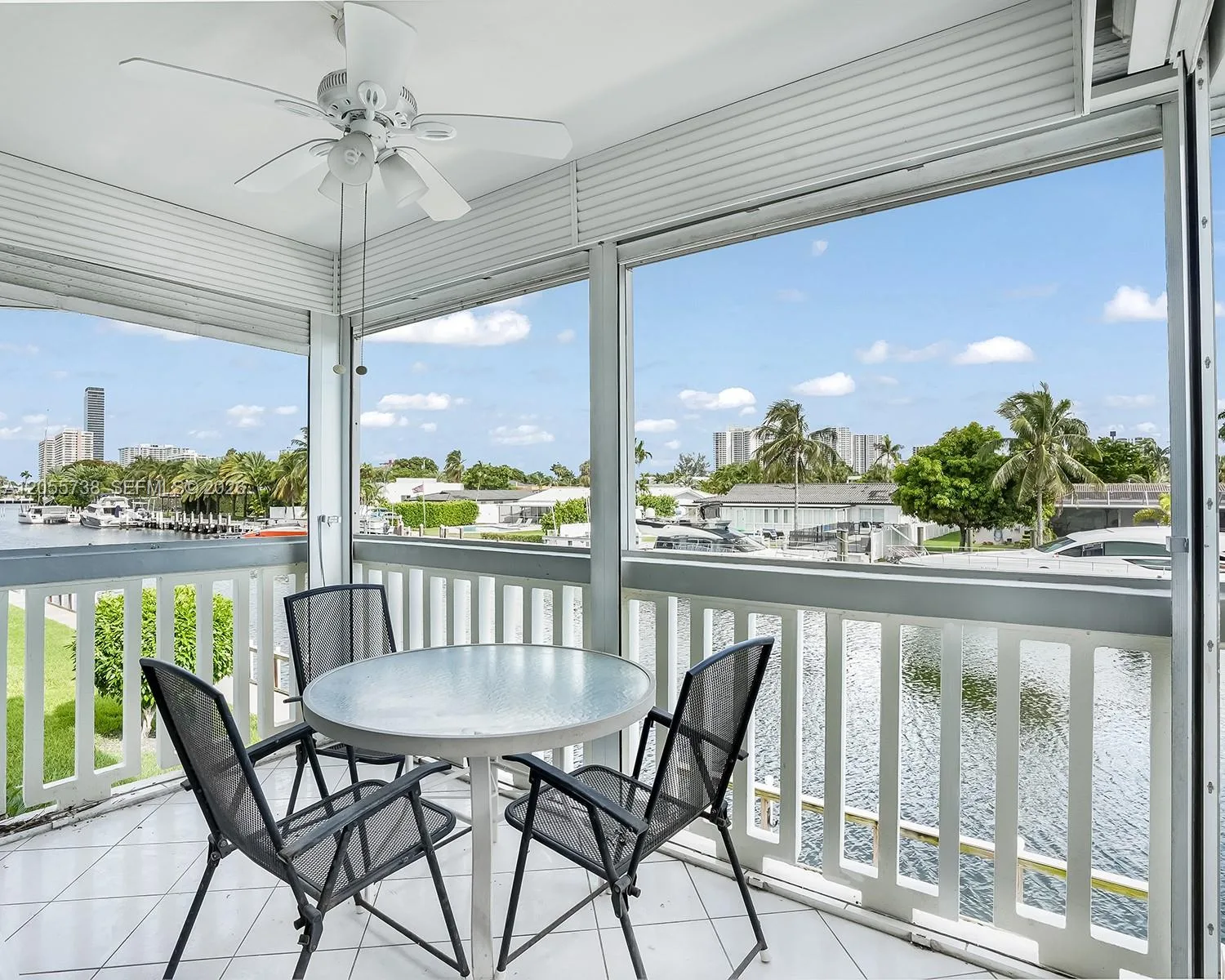 455 Paradise Isle Blvd # 207, Hallandale Beach, FL 33009