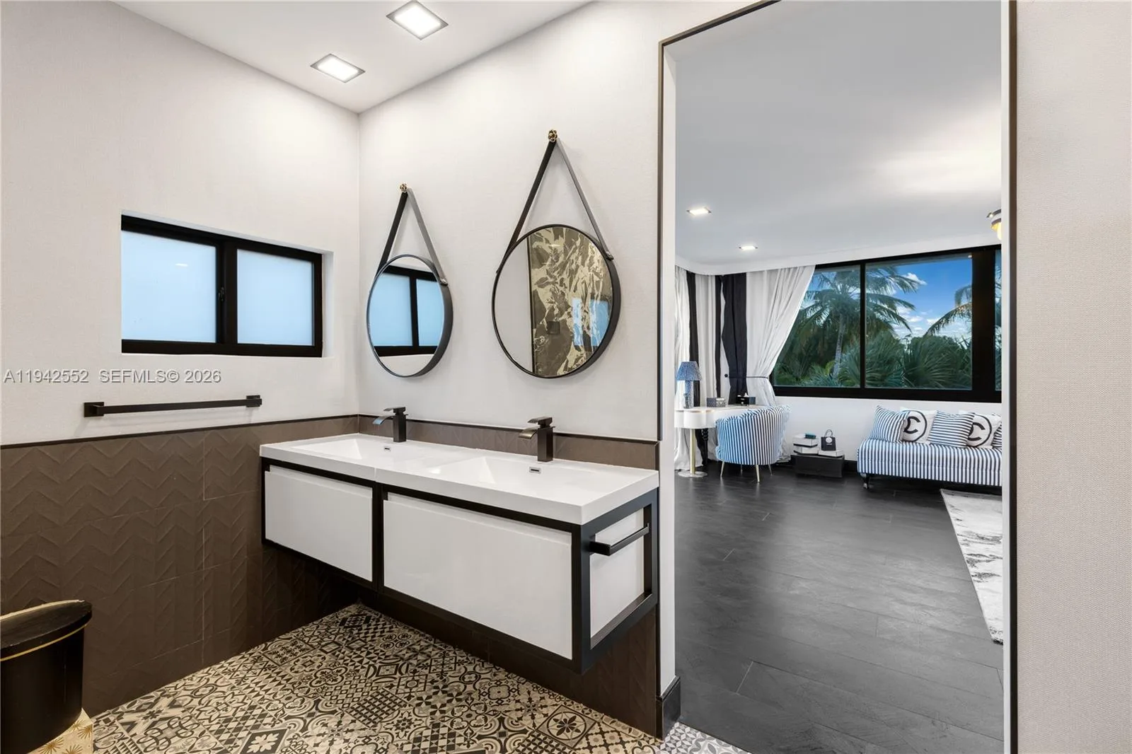 8005 Noremac Ave, Miami Beach, FL 33141 photo 13