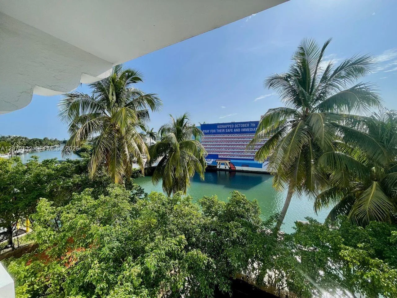 4035 N Meridian Ave # 305, Miami Beach, FL 33140 photo 13