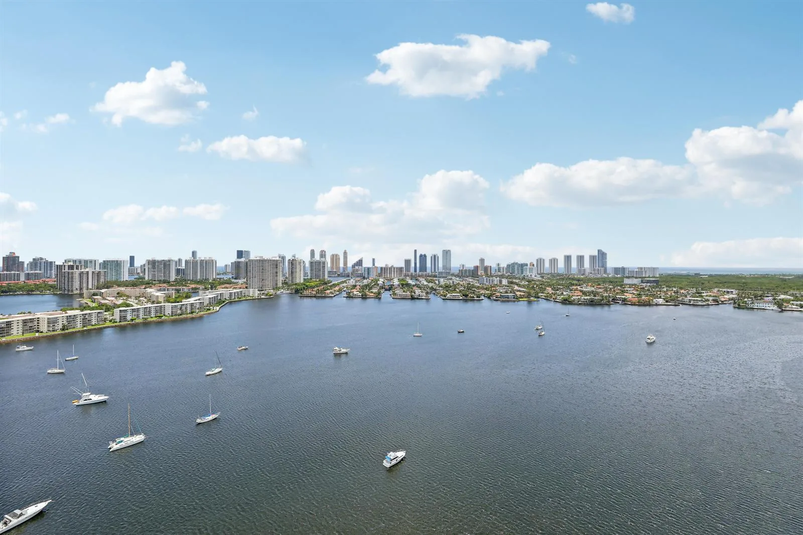 17301 Biscayne Boulevard # Ph-7, North Miami Beach, FL 33160 photo 10