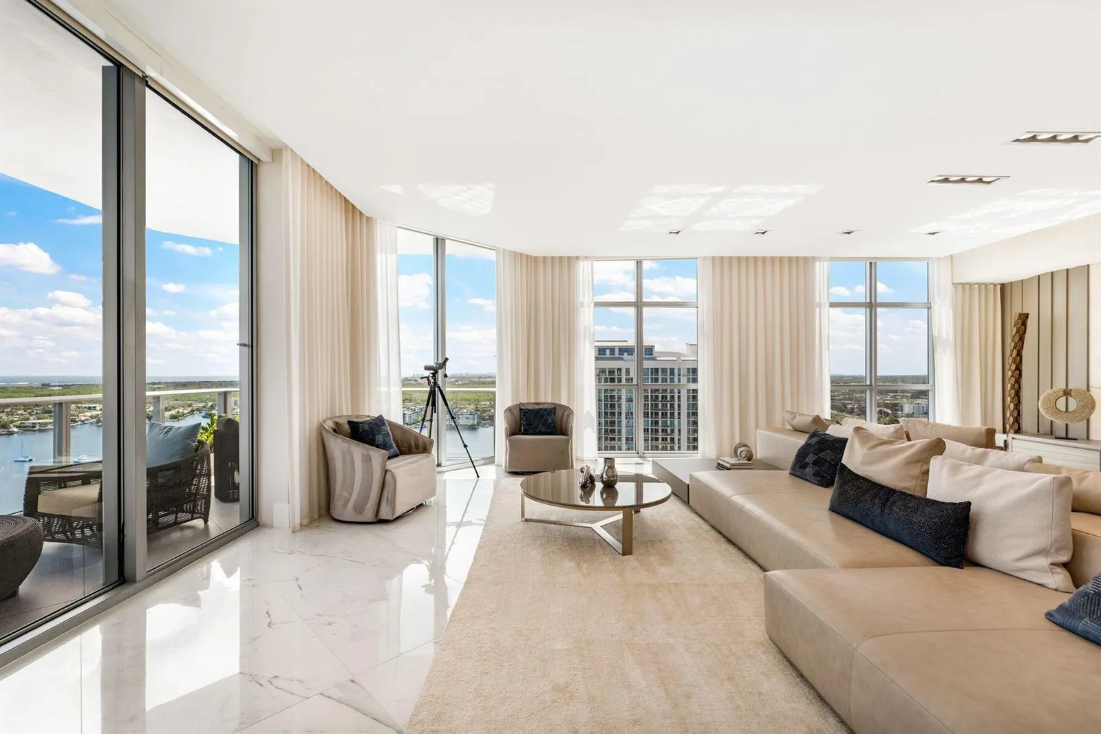 17301 Biscayne Boulevard # Ph-7, North Miami Beach, FL 33160 photo 6