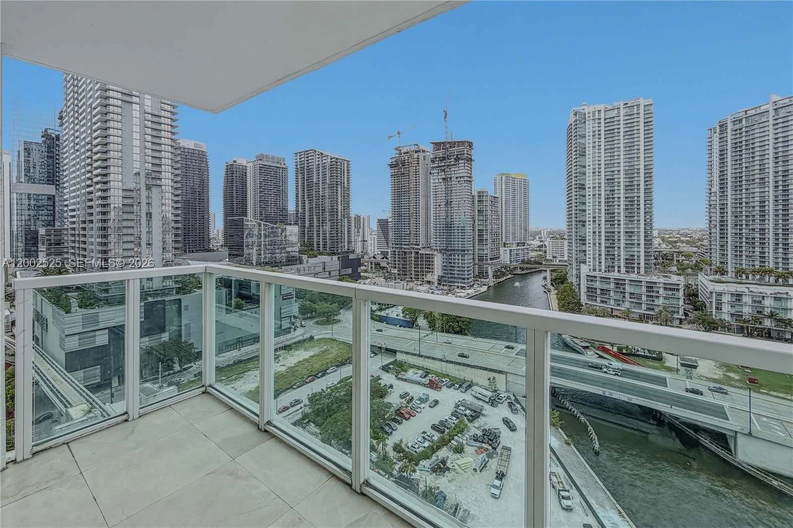 31 SE 5th St # 2301, Miami, FL 33131 photo 8