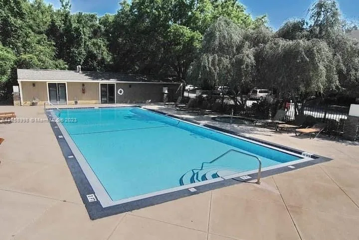 13389 ARBOR POINTE # 204, Tampa, FL 33617 photo 3