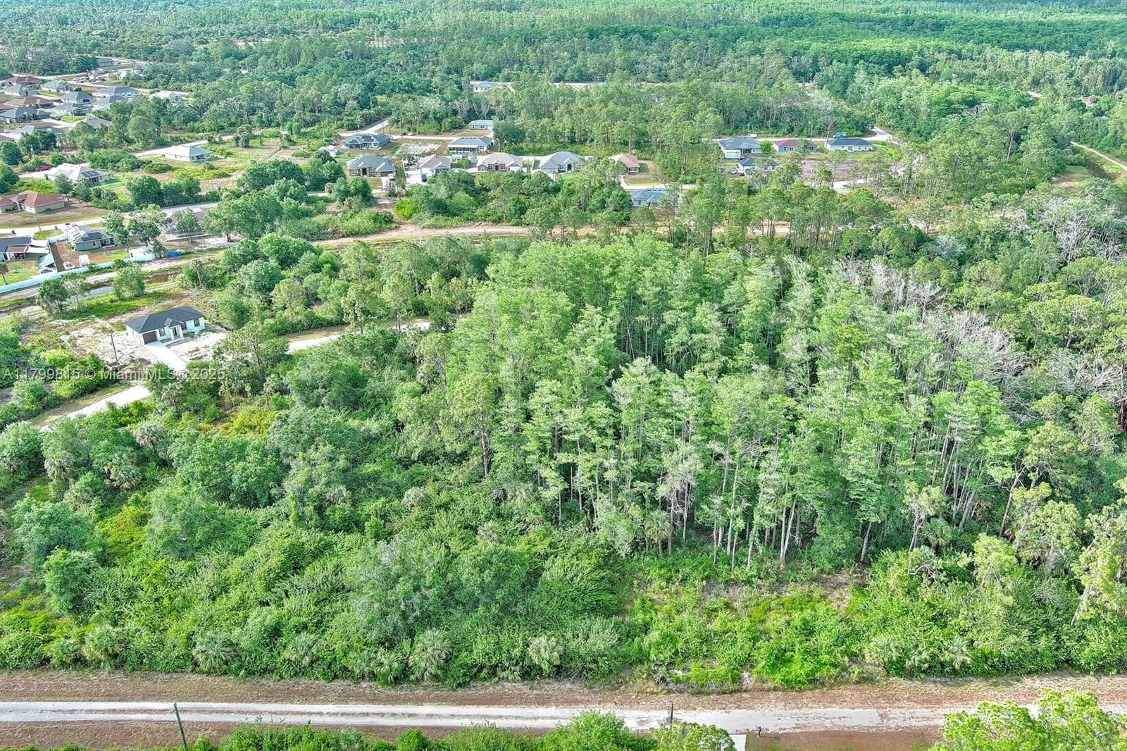 520 Woodman Dr, Lehigh Acres, FL 33972