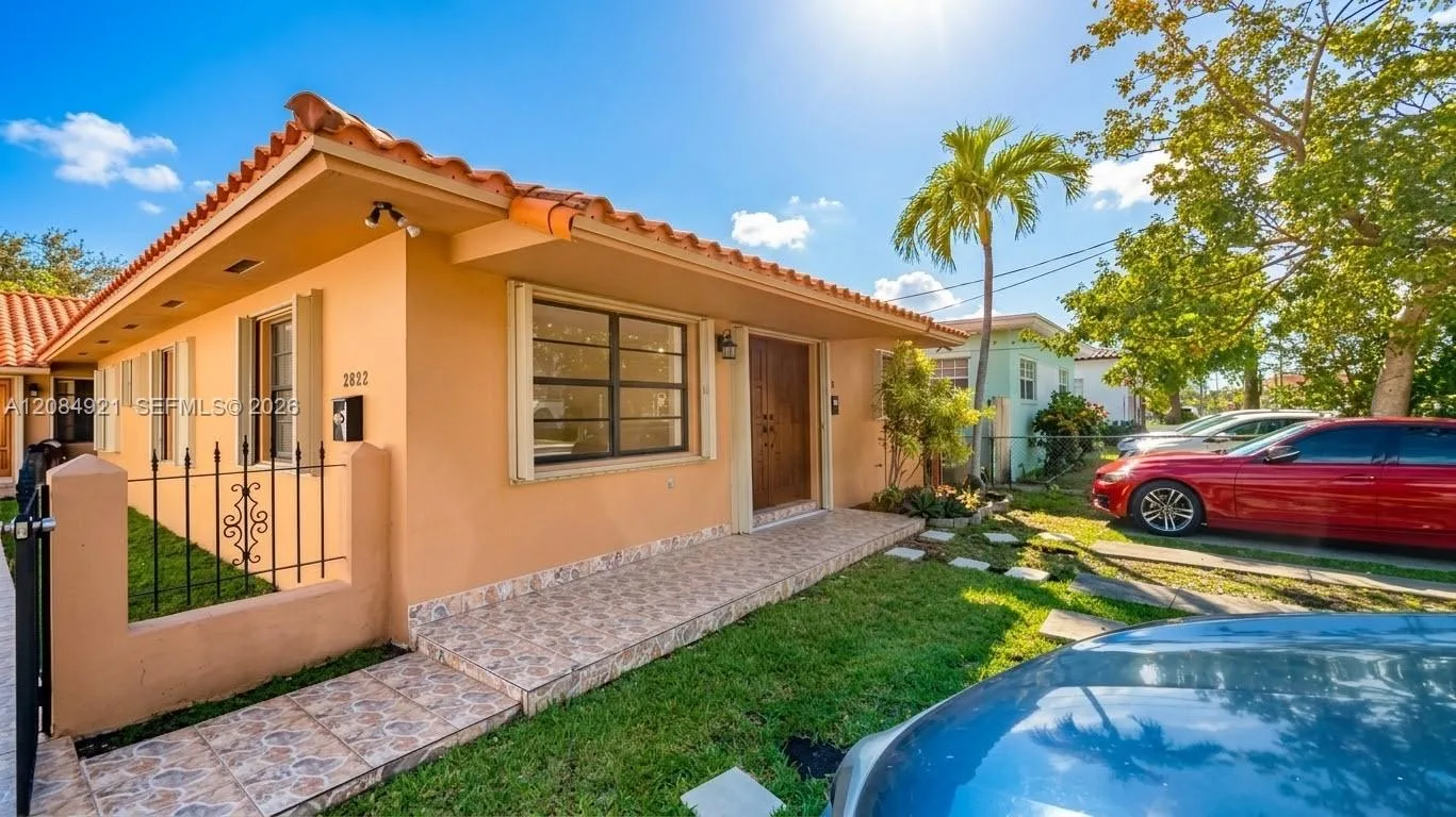 2820 SW 25th St # 2820, Miami, FL 33133