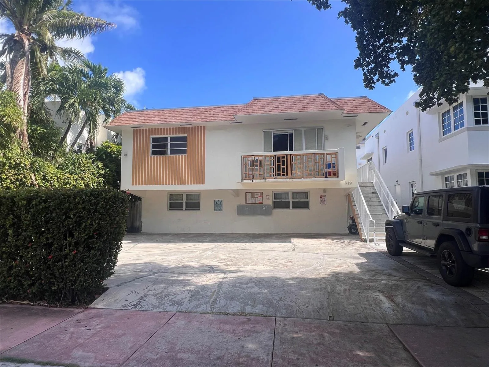 919 Michigan Avenue # 3, Miami Beach, FL 33139