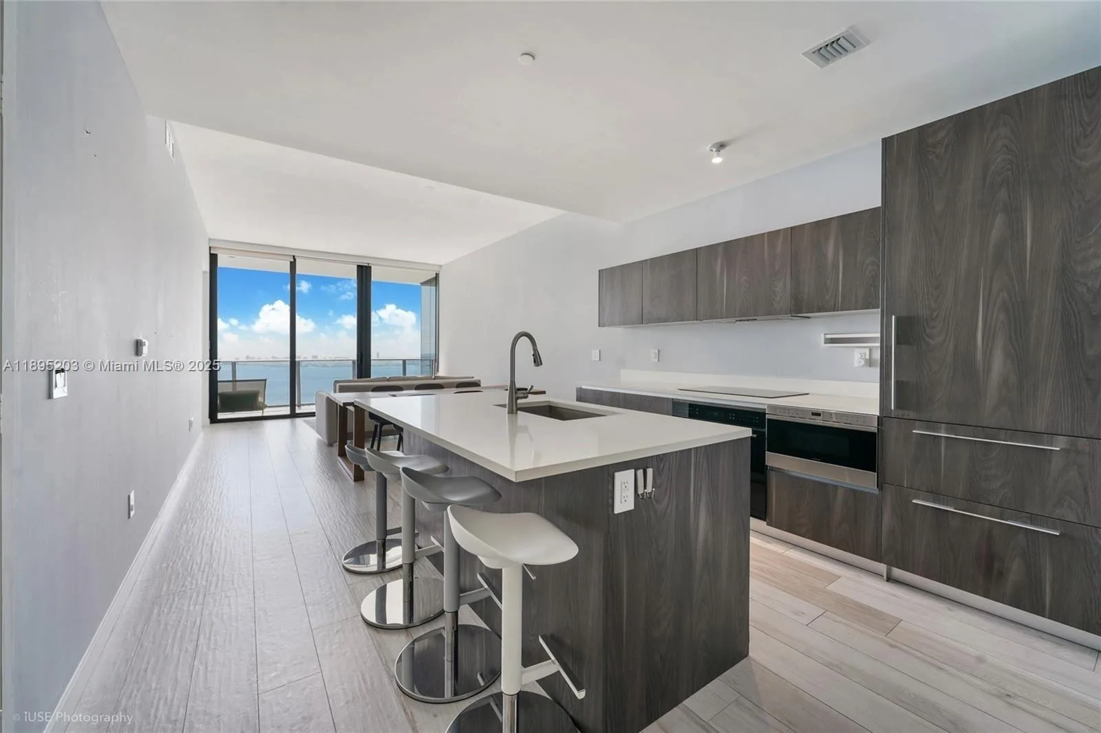 480 NE 31st St # 4106, Miami, FL 33137 photo 3