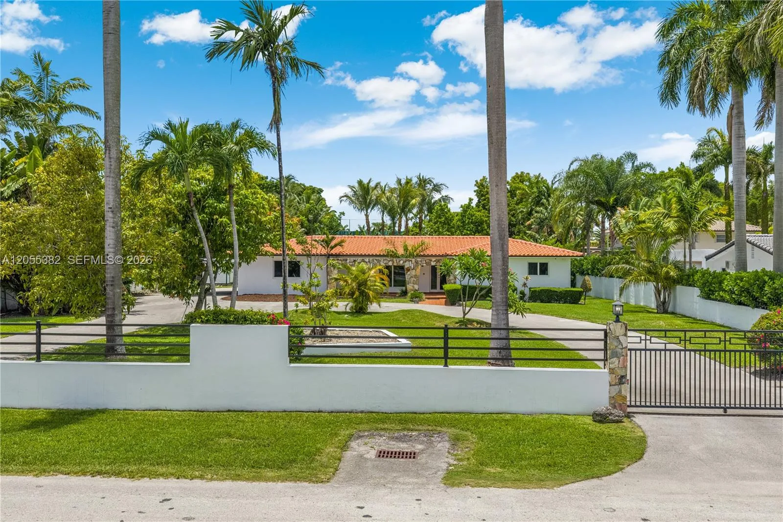 220 NW 130th Ave, Miami, FL 33182