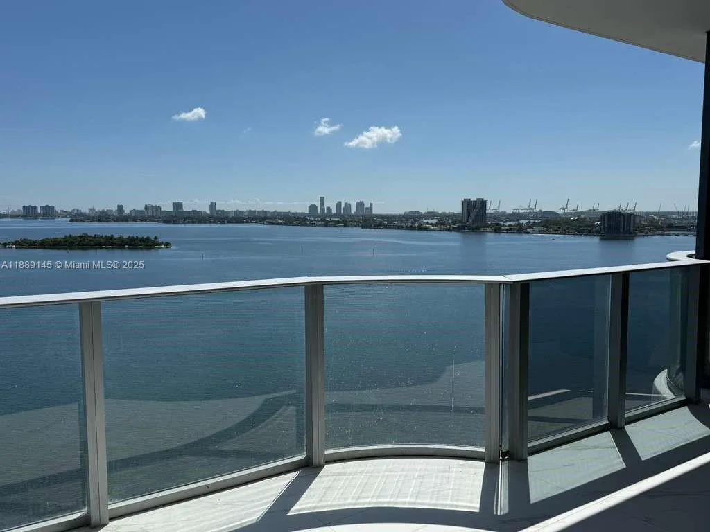 700 NE 24th St # 1202, Miami, FL 33137