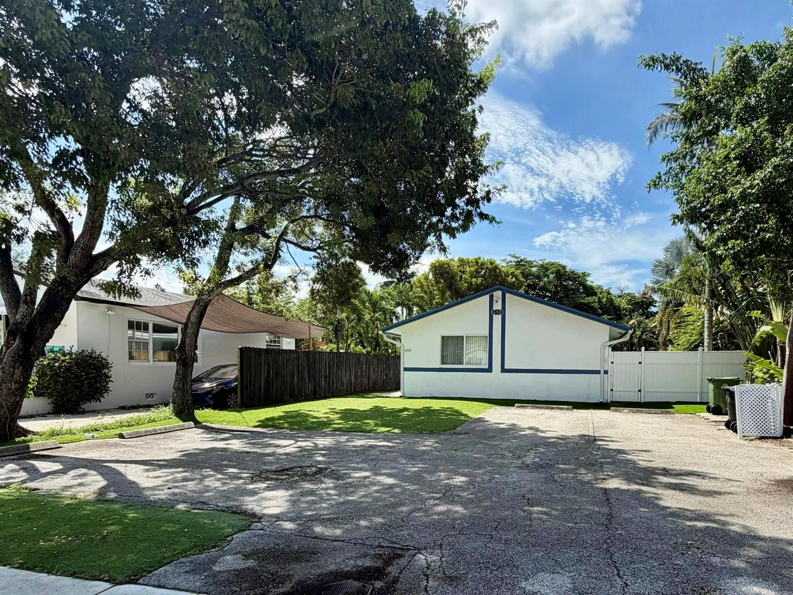650 NE 15TH Street # A - B, Fort Lauderdale, FL 33304