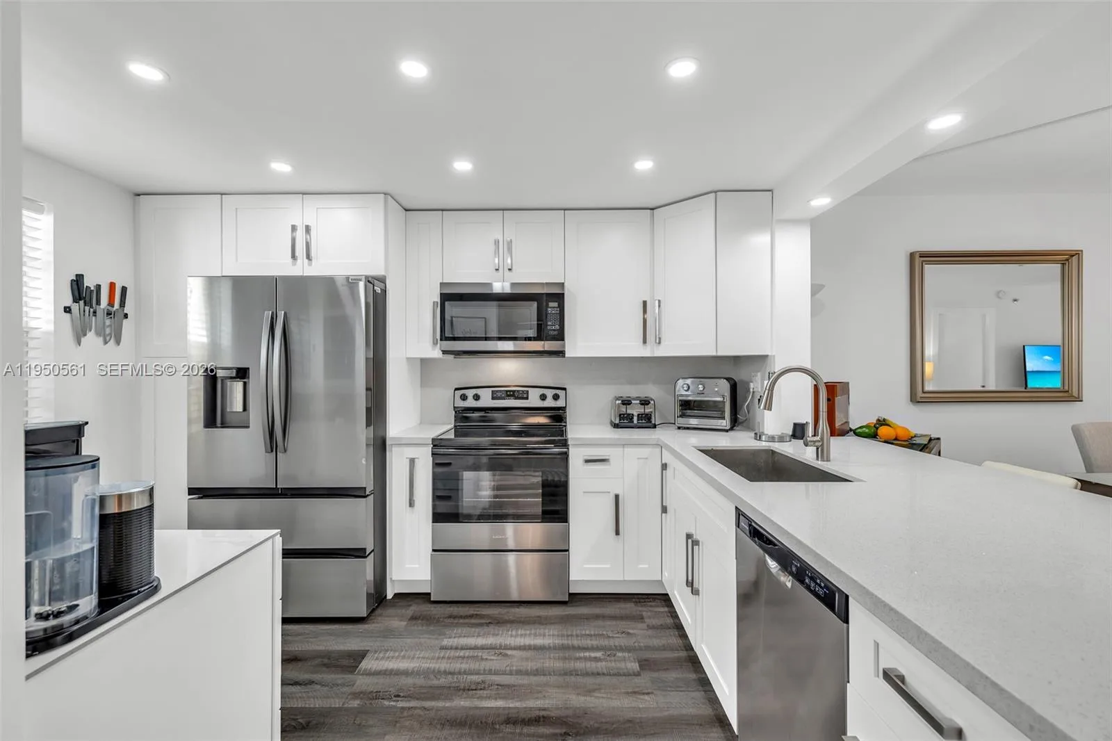 3910 Inverrary Blvd # 503-B, Lauderhill, FL 33319 photo 4