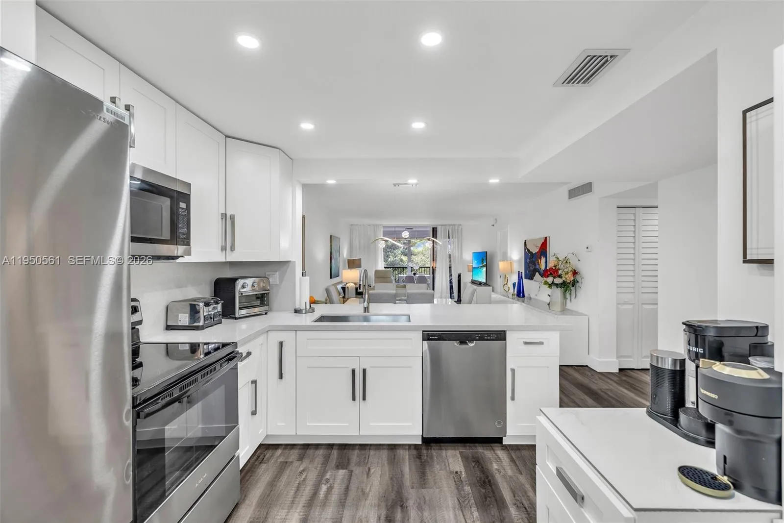 3910 Inverrary Blvd # 503-B, Lauderhill, FL 33319 photo 5