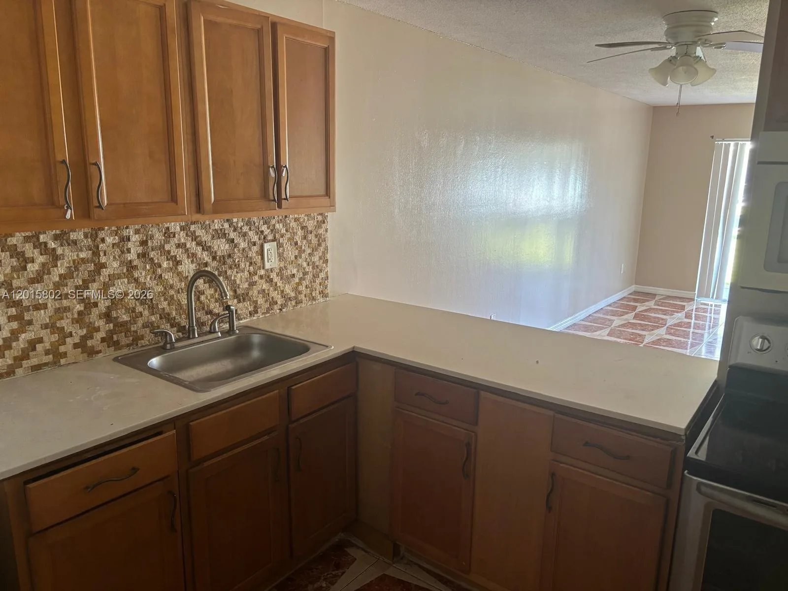 15205 NE 6th Ave # D111, Miami, FL 33162 — zdjęcie 2