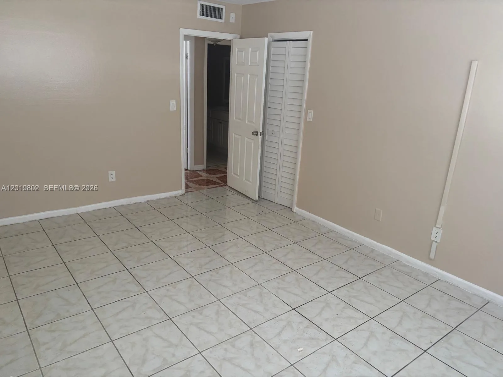 15205 NE 6th Ave # D111, Miami, FL 33162 — zdjęcie 3