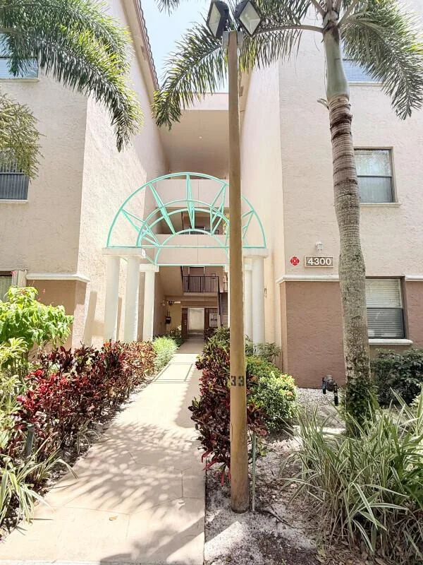 4300 NW 30th Street # 343, Coconut Creek, FL 33066