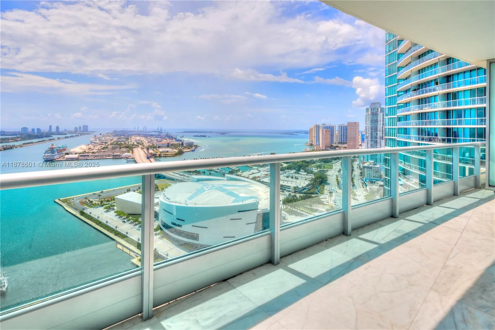 900 Biscayne Blvd # 4003, Miami, FL 33132