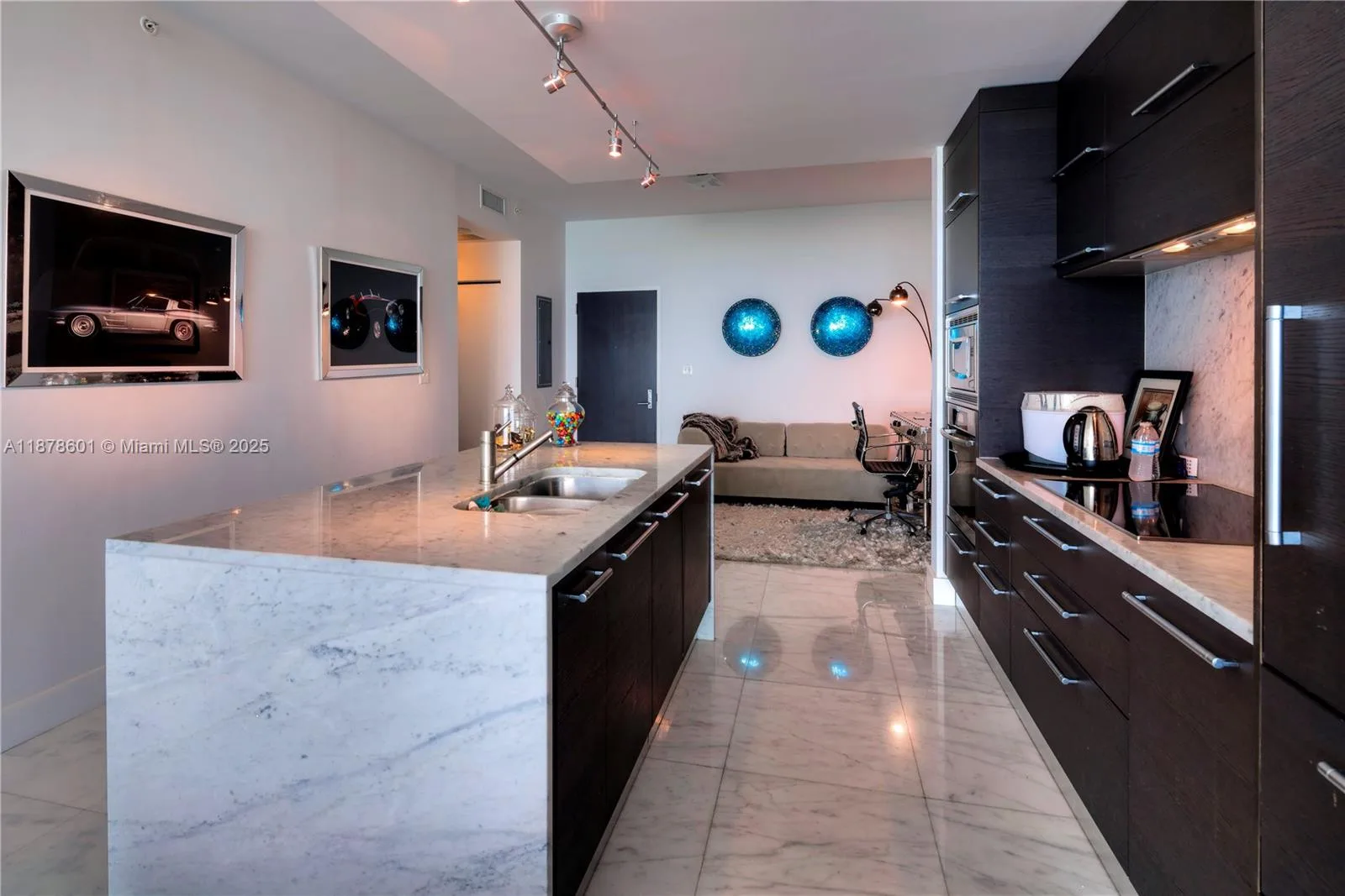 900 Biscayne Blvd # 4003, Miami, FL 33132 photo 12