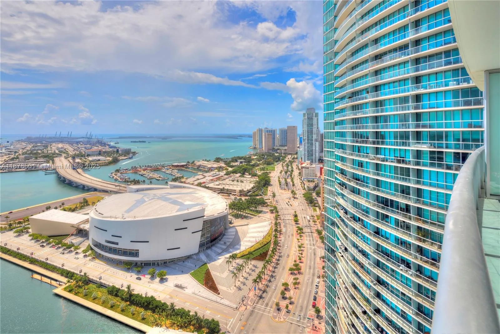 900 Biscayne Blvd # 4003, Miami, FL 33132 photo 3