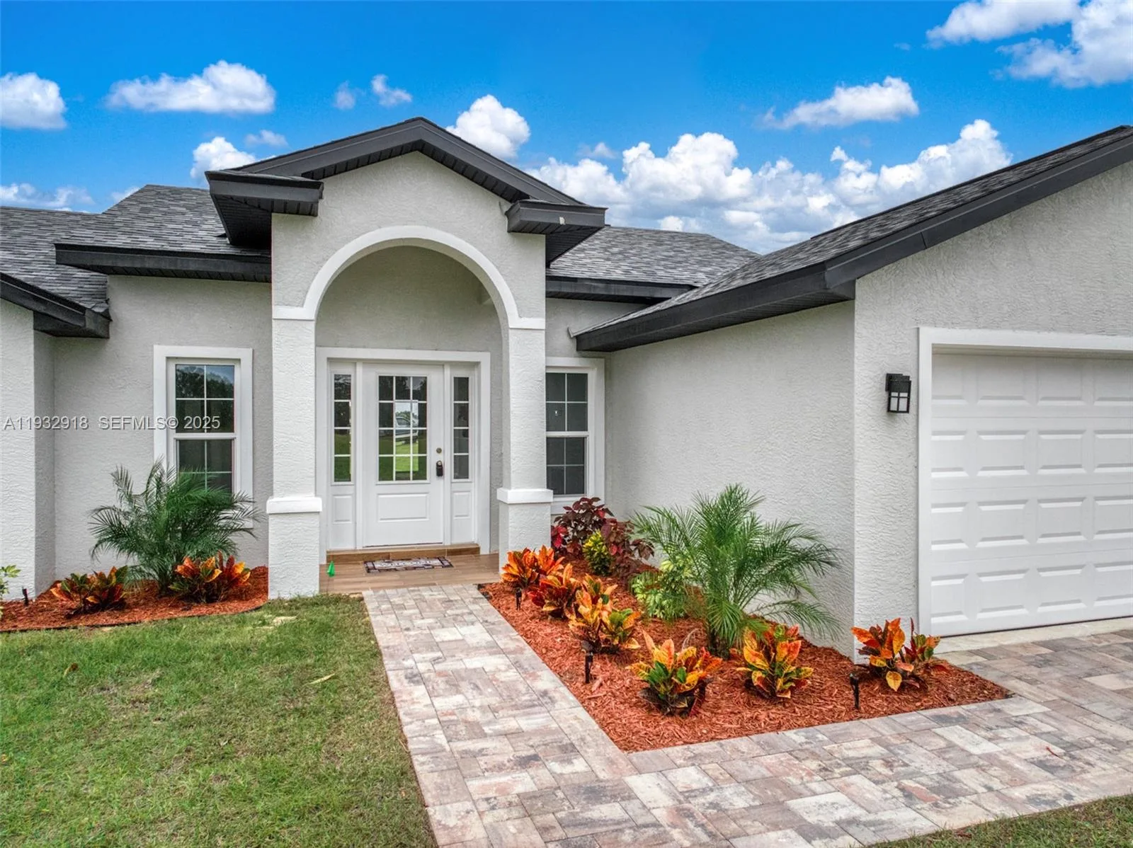 6724 Heavitree DR, Sebring, FL 33876 photo 5