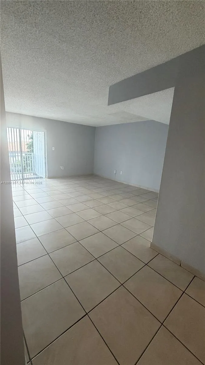 9375 Fontainebleau Blvd # L304, Miami, FL 33172 photo 11