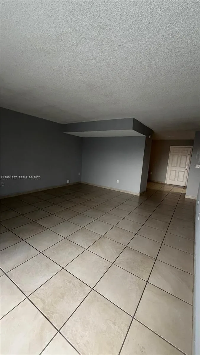 9375 Fontainebleau Blvd # L304, Miami, FL 33172 photo 12