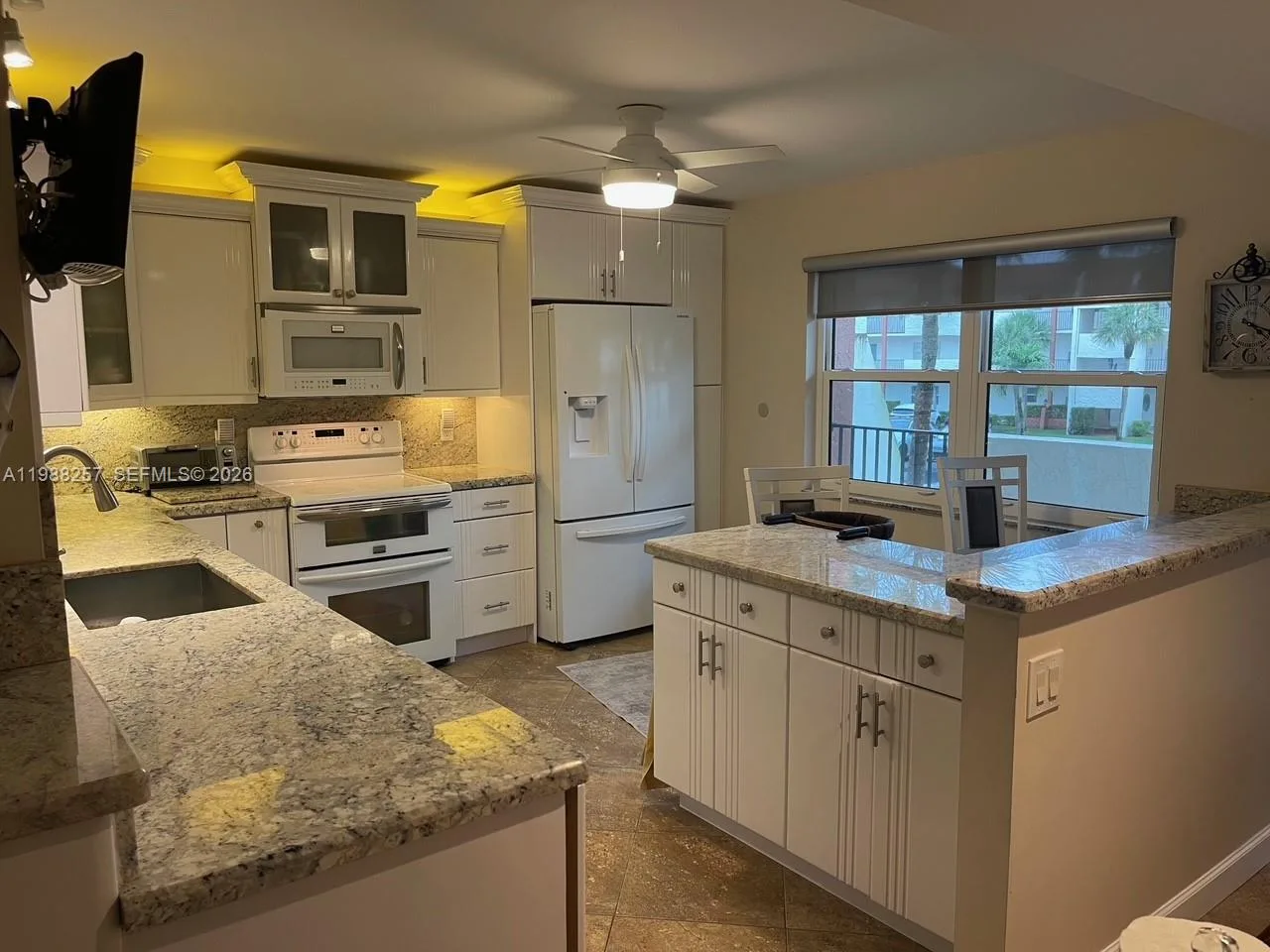 281 S Hollybrook Dr # 50-205, Pembroke Pines, FL 33025