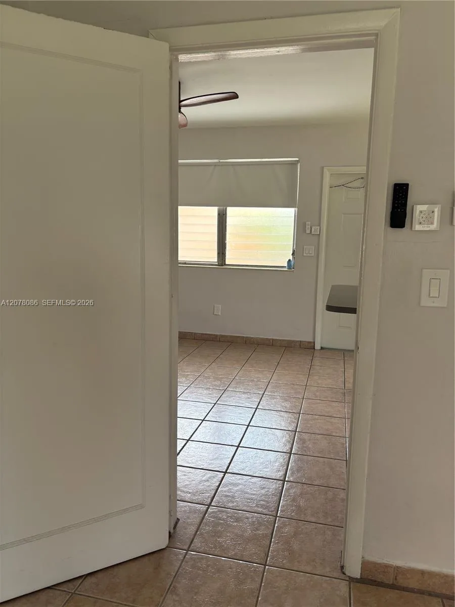 435 SW 5th Ave # 4, Miami, FL 33130 photo 4