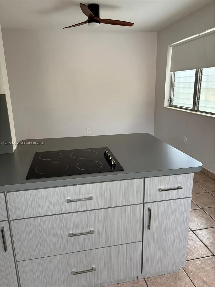 435 SW 5th Ave # 4, Miami, FL 33130 photo 6
