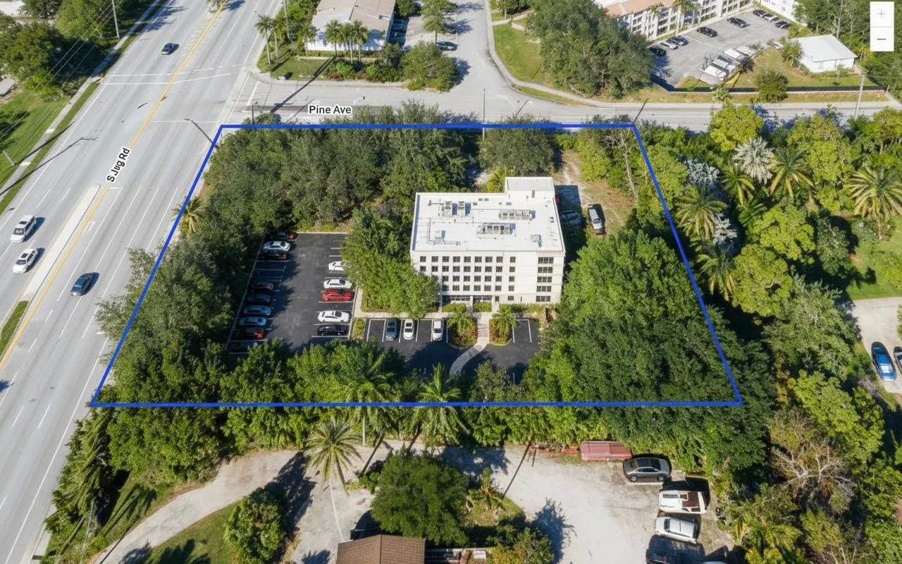4390 S Jog Road, FL 33463 photo 7