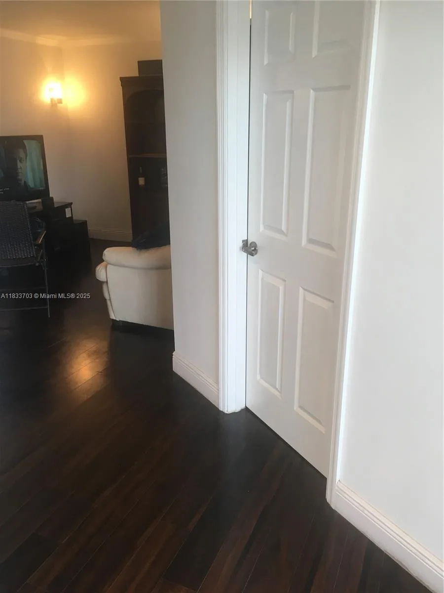 1750 NE 115th St # 608, Miami, FL 33181 photo 4