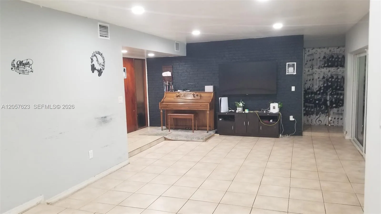6729 Arbor Dr, Miramar, FL 33023 photo 8
