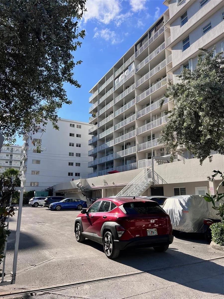 1300 Lincoln Rd # D304, Miami Beach, FL 33139 photo 5