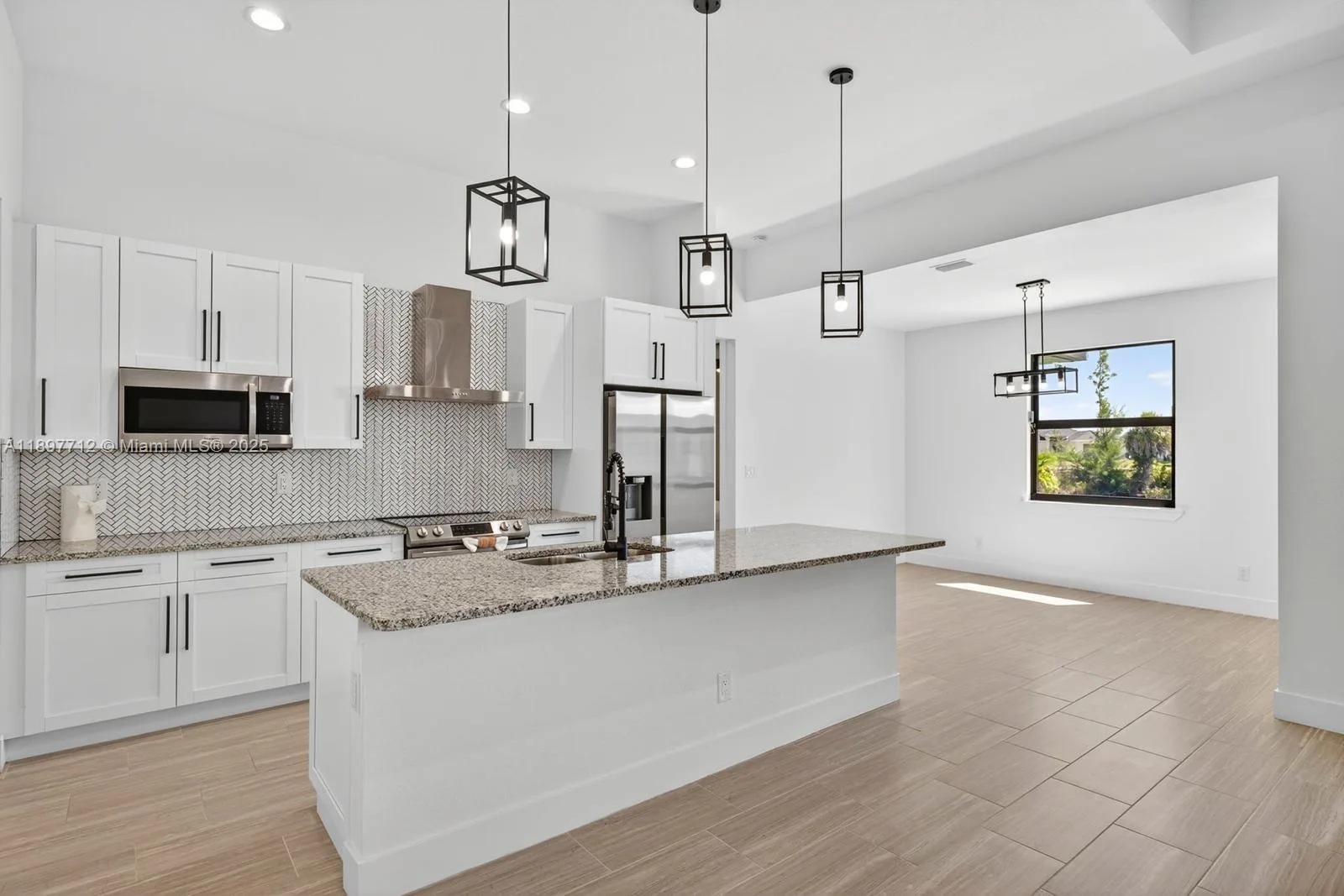 3414 NW 21ST ST, Cape Coral, FL 33993 photo 9
