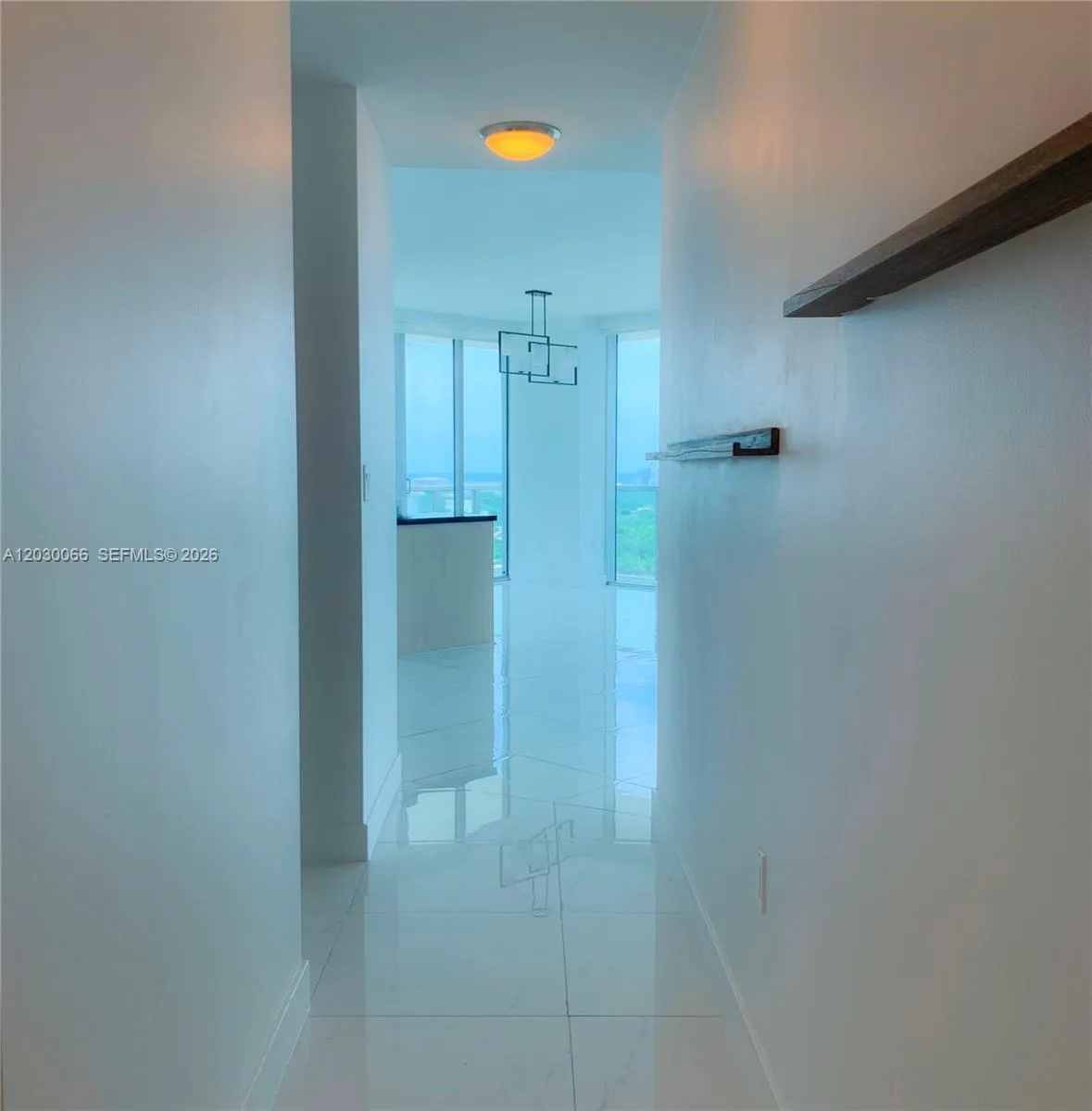 79 SW 12th St # 3201-S, Miami, FL 33130 photo 3