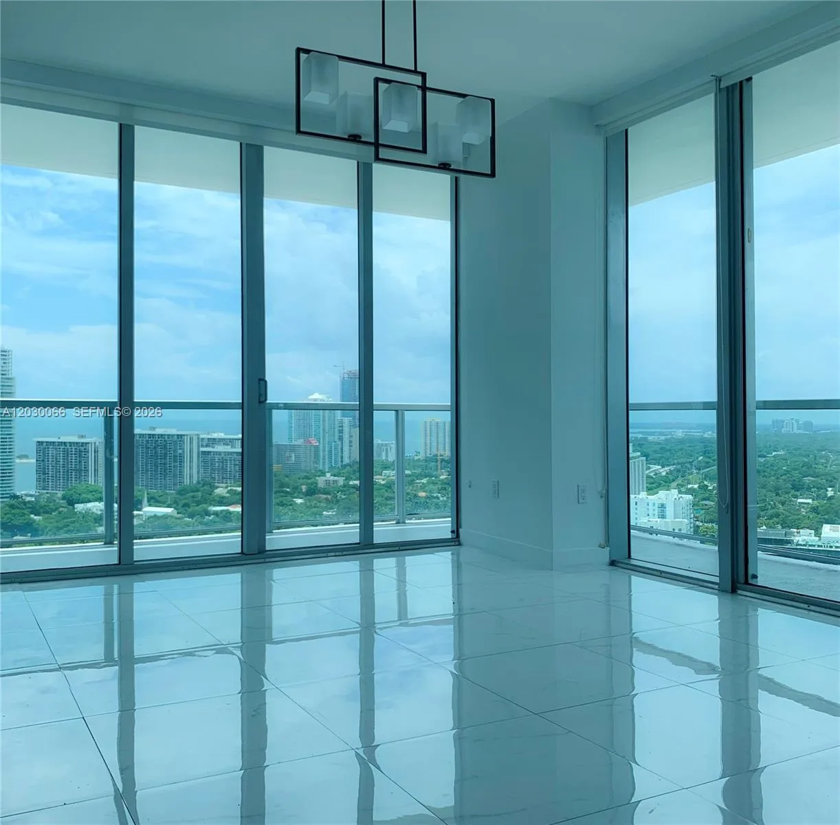 79 SW 12th St # 3201-S, Miami, FL 33130 photo 5