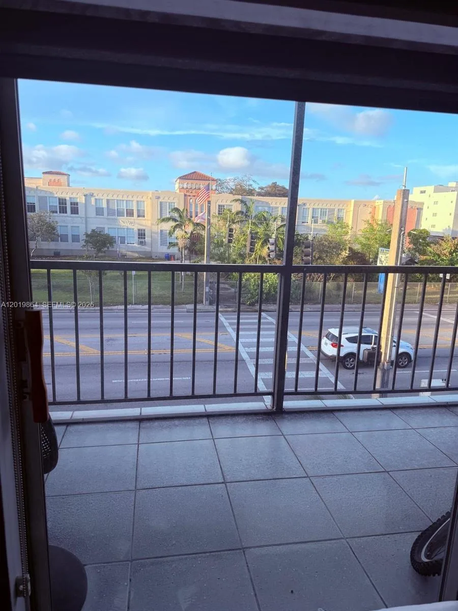 1250 NE 125th St # 317A, North Miami, FL 33161 photo 2