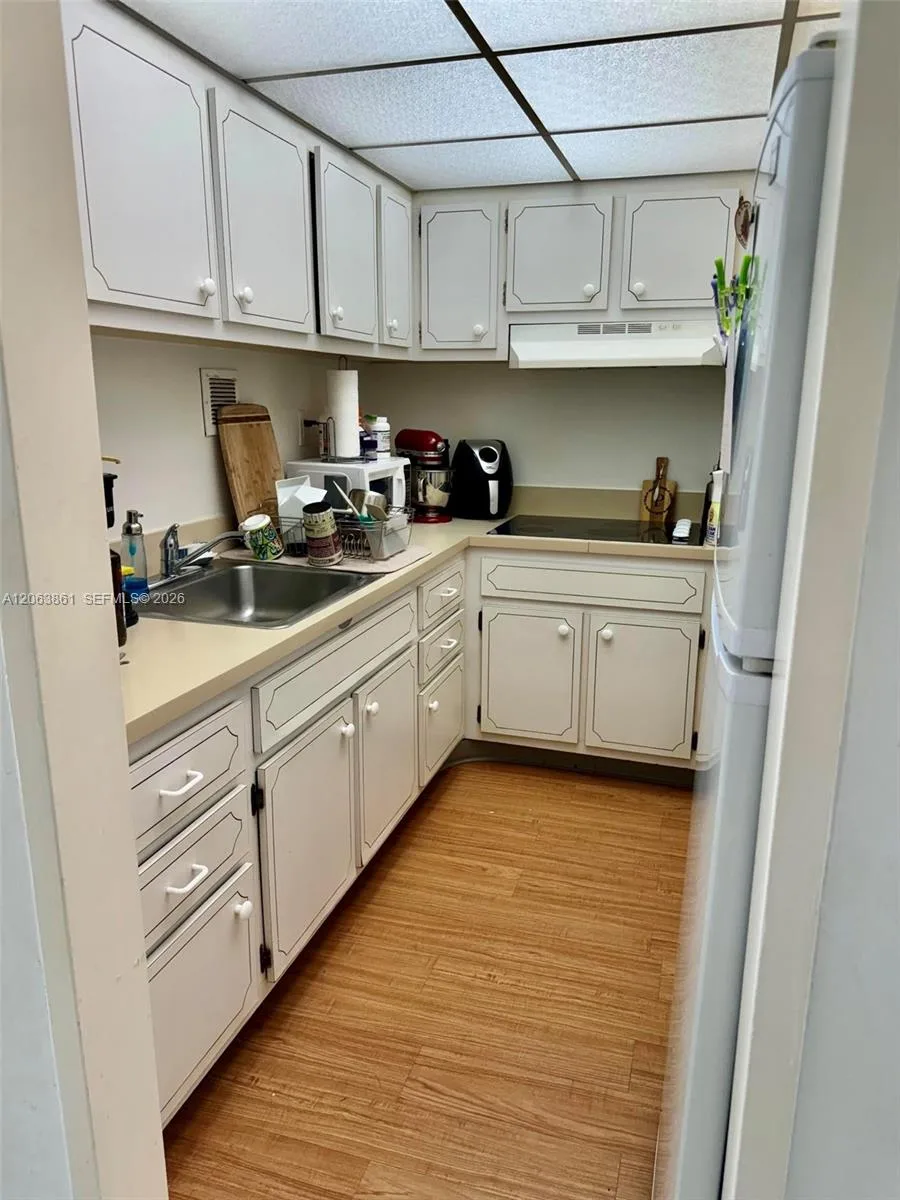 1200 West Ave # 908, Miami Beach, FL 33139 photo 8