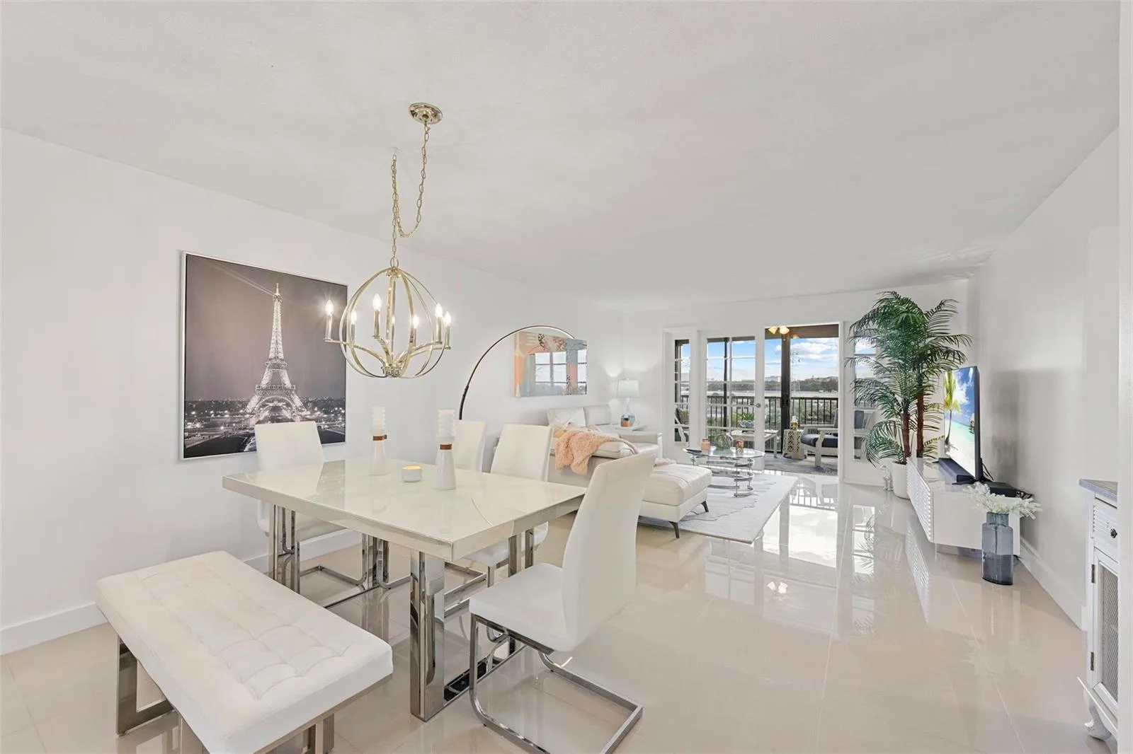 2202 S Cypress Bend Drive # 606, Pompano Beach, FL 33069