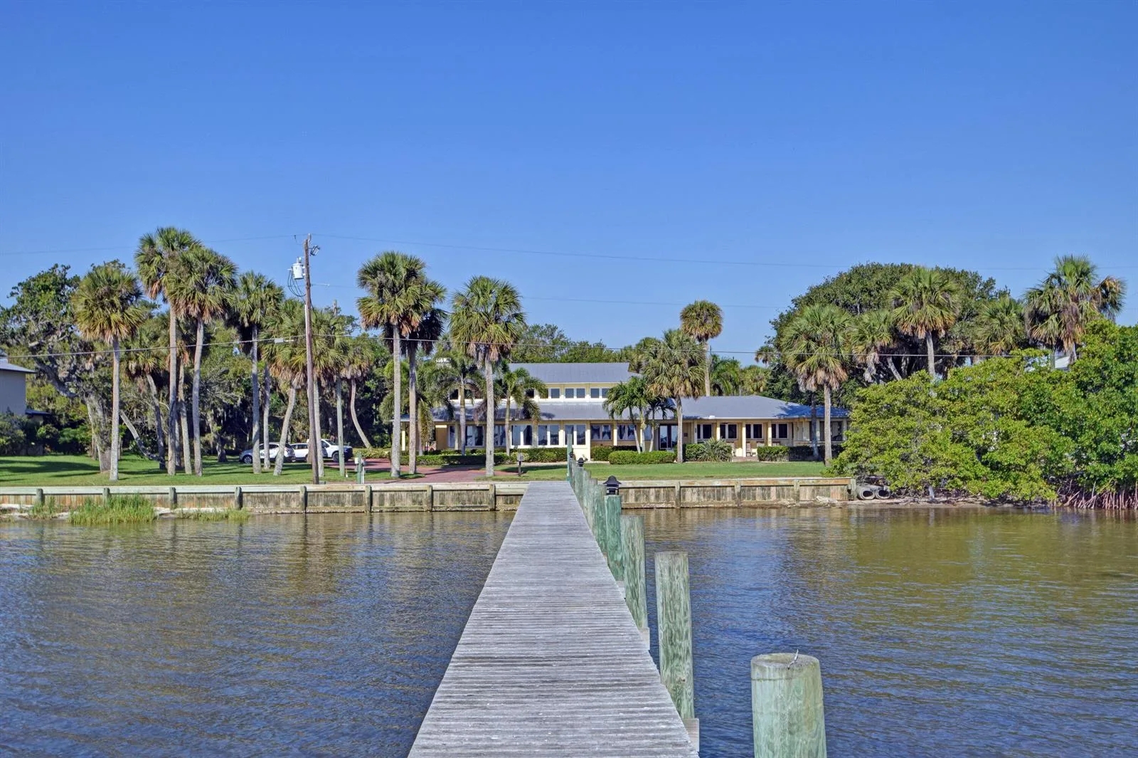 3209 N Indian River Drive, Fort Pierce, FL 34946 photo 3