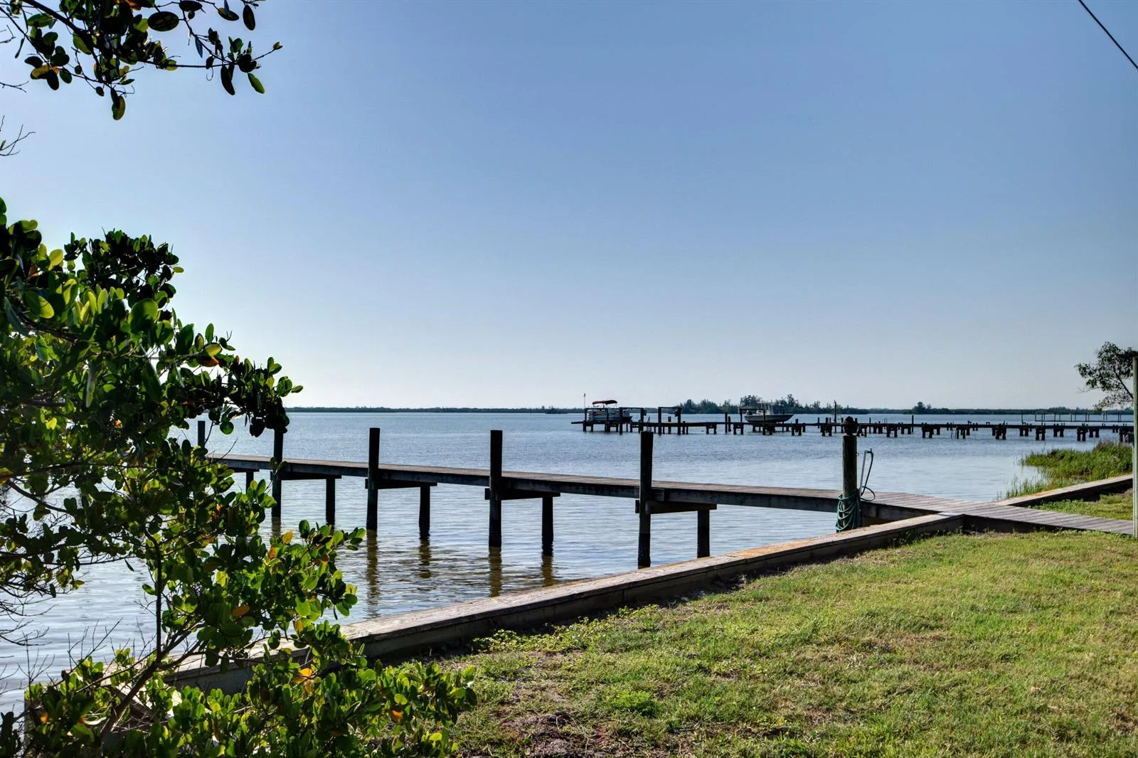 3209 N Indian River Drive, Fort Pierce, FL 34946 photo 6