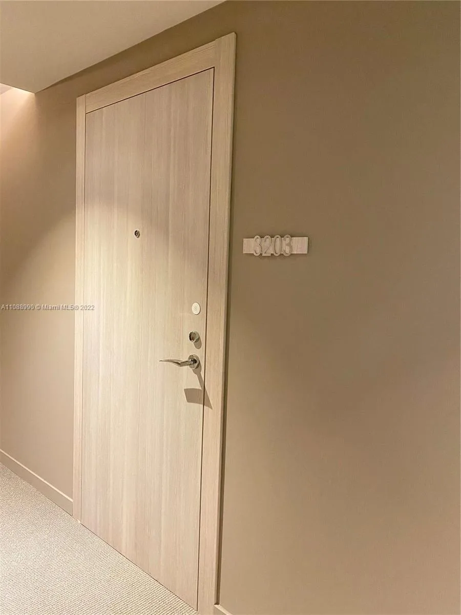 Brickell Flatiron Unit 3203 at 1000 Brickell Plz # 3203, Miami, FL 33131 — photo 1