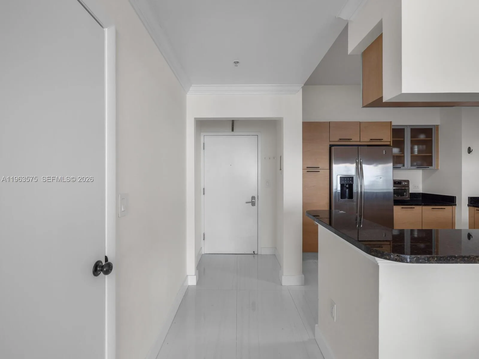 31 SE 5th St # 3419, Miami, FL 33131 photo 6