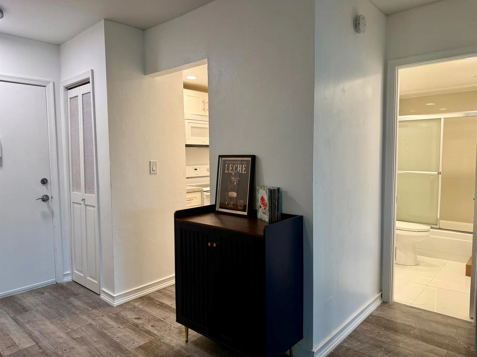 3000 Riomar Street # 410, Fort Lauderdale, FL 33304 photo 3