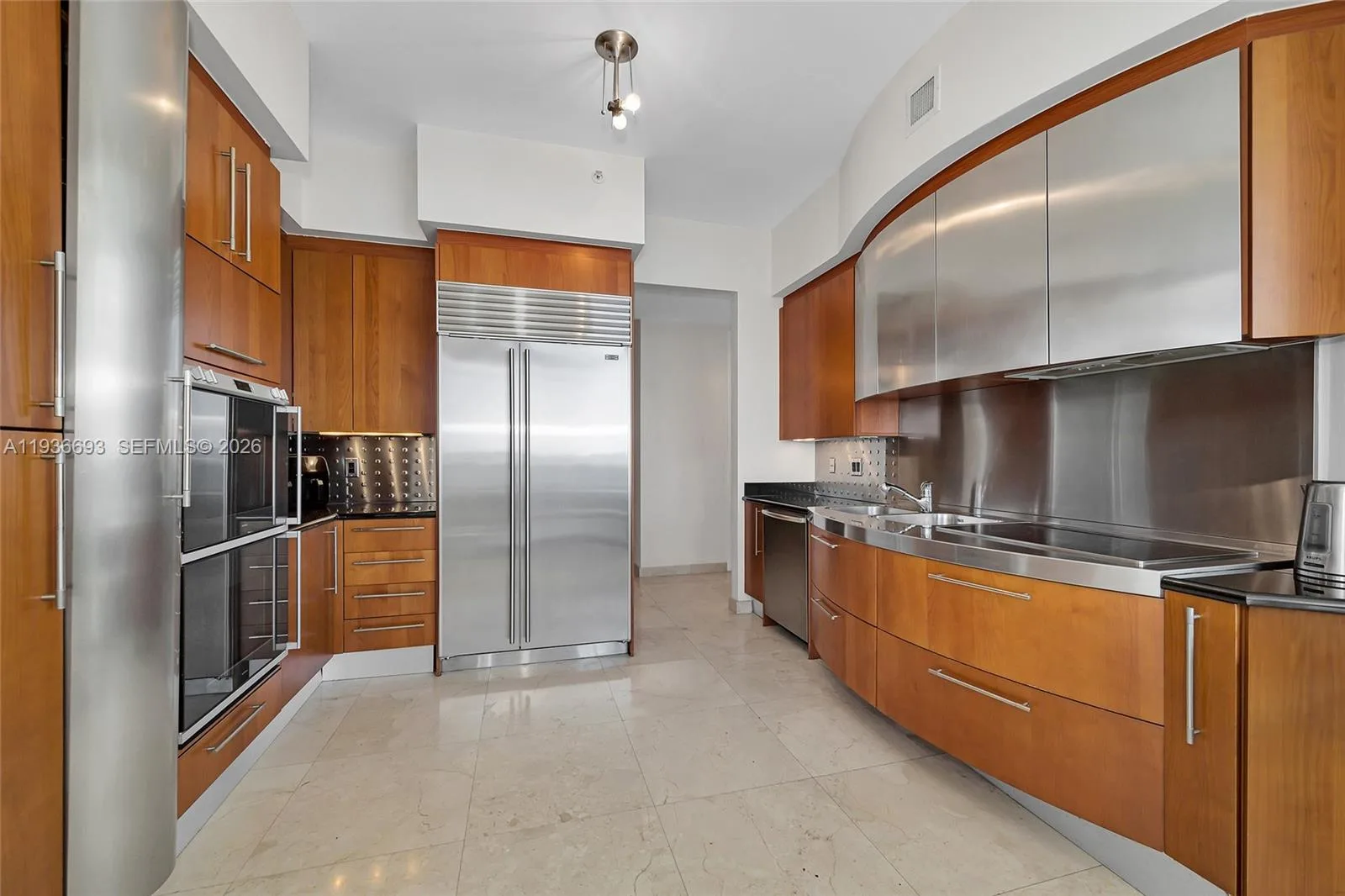 18101 Collins Ave # 1609, Sunny Isles Beach, FL 33160 photo 6