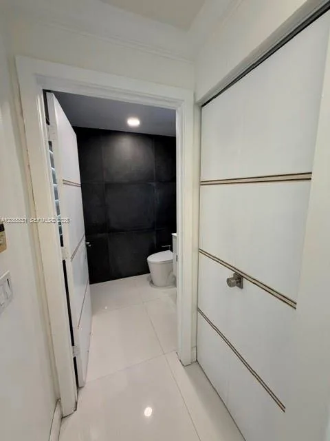 4959 SW 33rd Way, Hollywood, FL 33312 photo 4