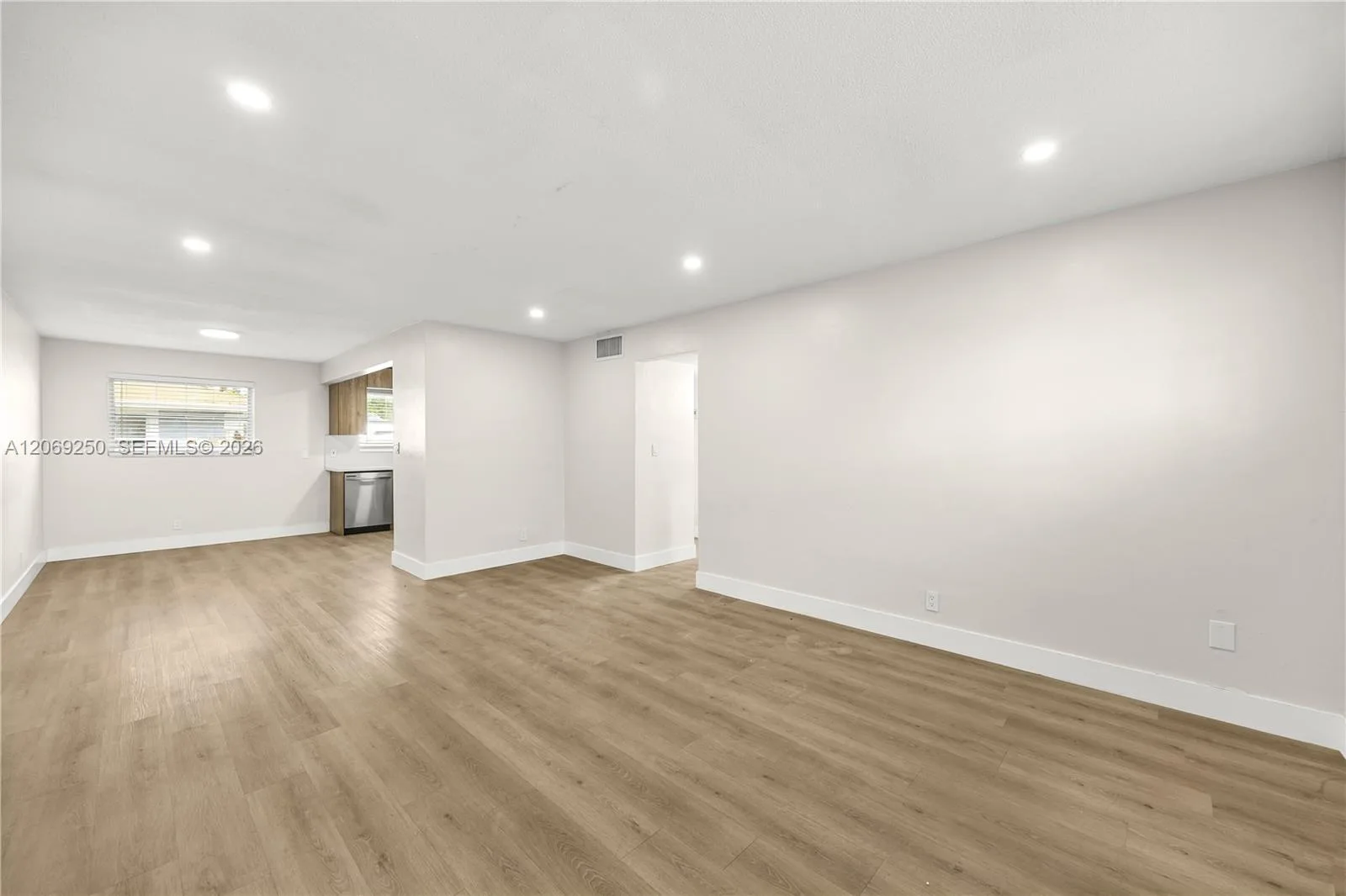 2418 Polk St # 102, Hollywood, FL 33020 photo 5