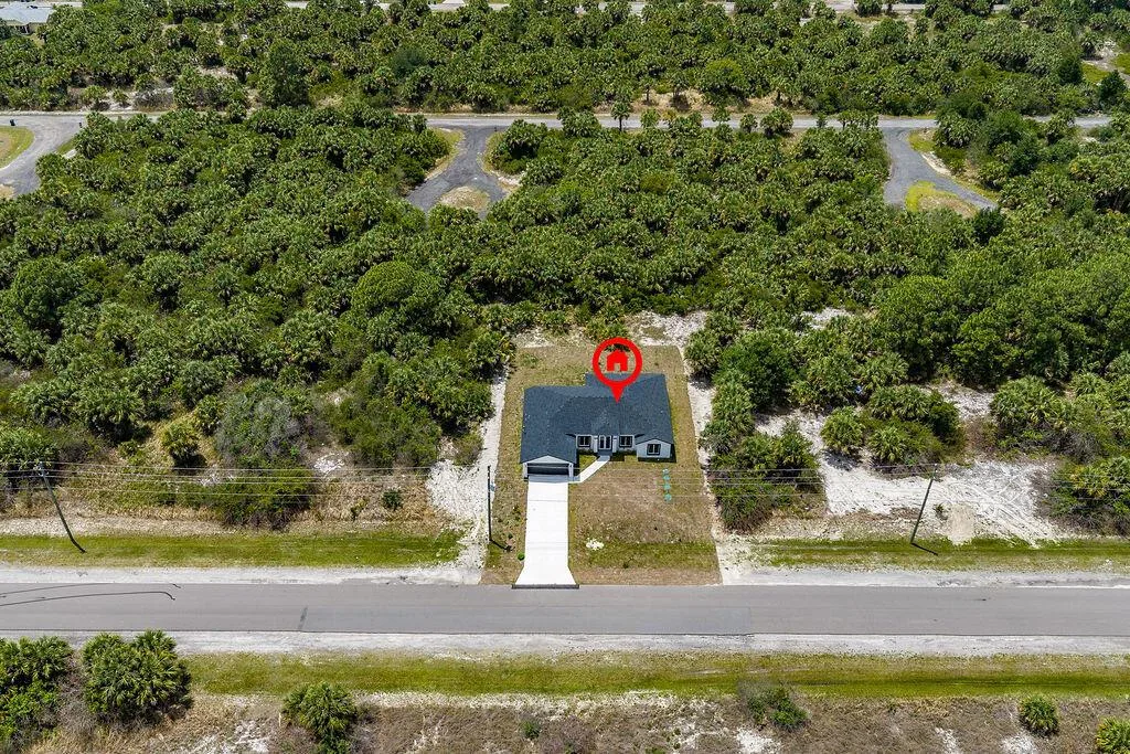 2392 SW Madden Ave Avenue, Palm Bay, FL 32908 photo 4