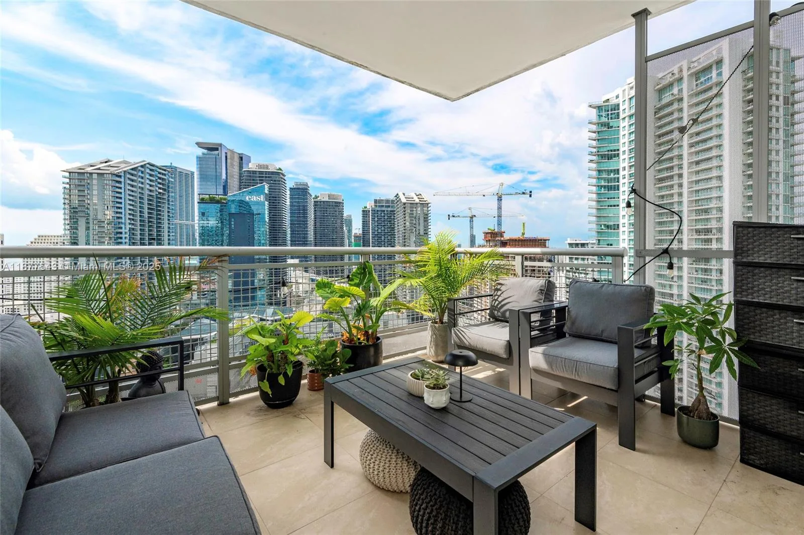 350 S Miami Ave # 3508, Miami, FL 33130 photo 2